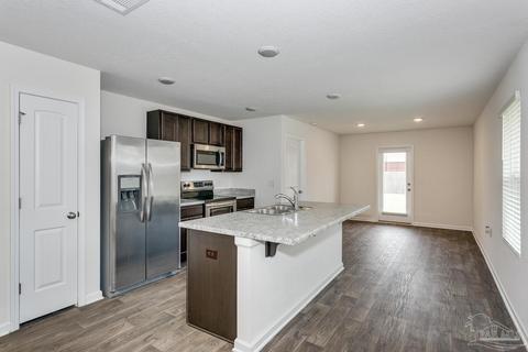 4136 Chickadee St, Milton, FL 32583 photo 9