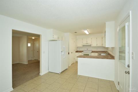 4592 Old Guernsey Rd, Pace, FL 32571 photo 10