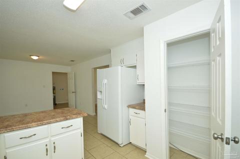 4592 Old Guernsey Rd, Pace, FL 32571 photo 12
