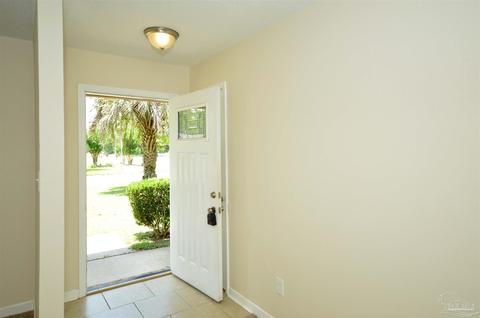 4592 Old Guernsey Rd, Pace, FL 32571 photo 4