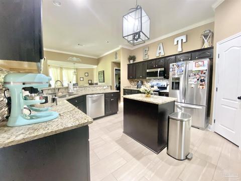 2640 Wallace Lake Rd, Pace, FL 32571 photo 11