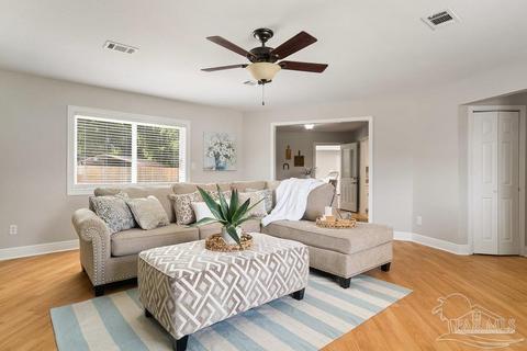 4609 Heatherwood Way, Pace, FL 32571 photo 7