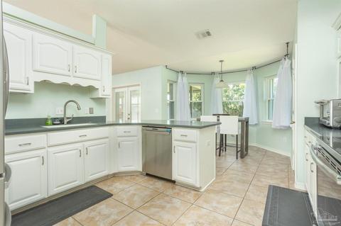 4723 Autumndale Dr, Pace, FL 32571 photo 12