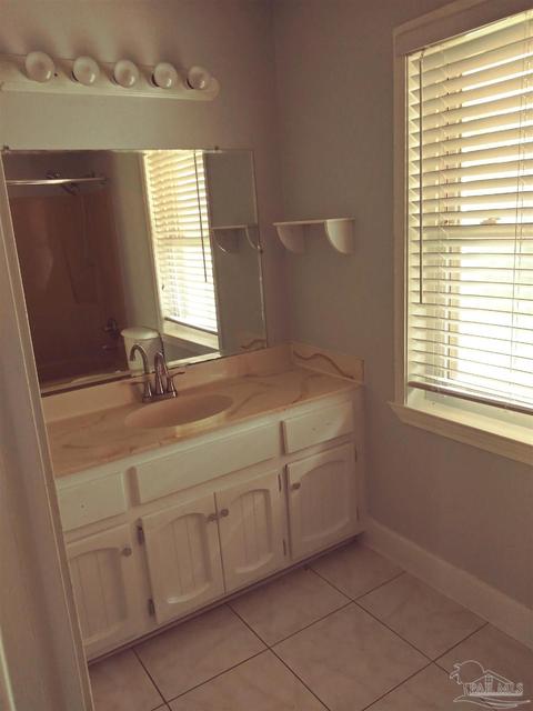 5012 Beck Ave, Jay, FL 32565 photo 9