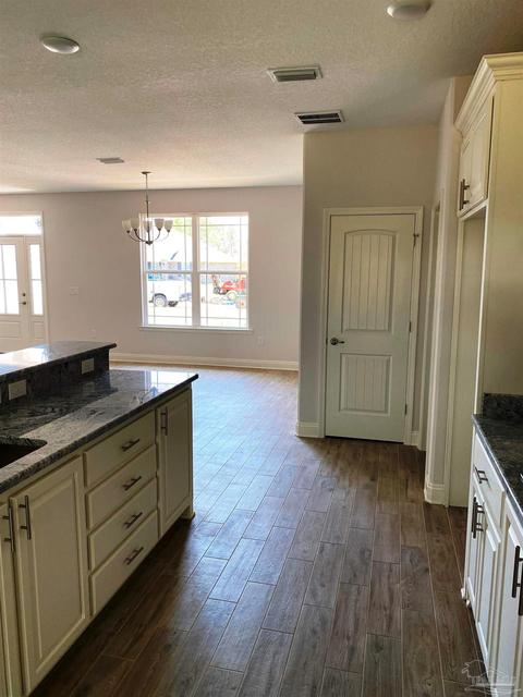 5517 Micanopy Dr, Milton, FL 32570 photo 11