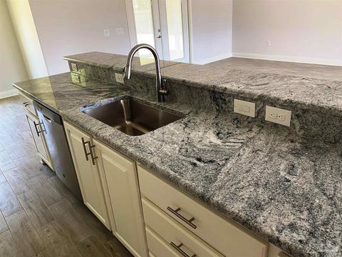 5517 Micanopy Dr, Milton, FL 32570 photo 9