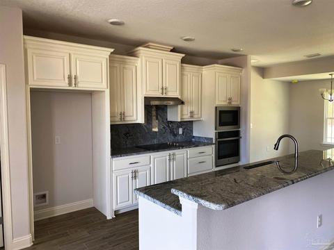 5517 Micanopy Dr, Milton, FL 32570 photo 6