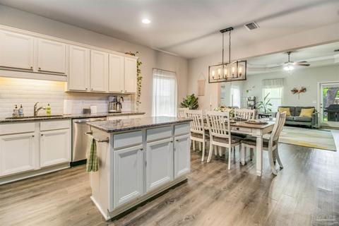 3678 Hawks Landing Cir, Pace, FL 32571 photo 10