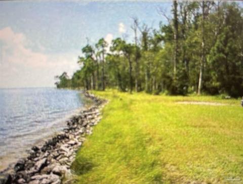 2022 Garcon Point Rd, Milton, FL 32583 photo 1