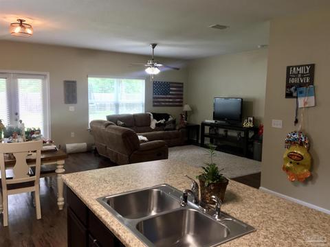 3432 Quail Dr, Pace, FL 32571 photo 5