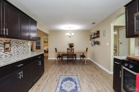 4542 Santa Villa Dr, Pace, FL 32571 photo 10