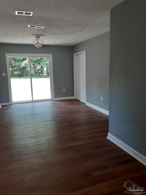 207 Forrest Pkwy, Crestview, FL 32539 photo 8