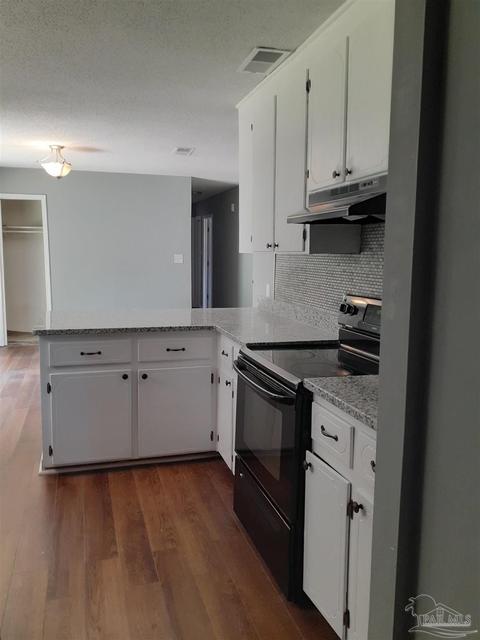 207 Forrest Pkwy, Crestview, FL 32539 photo 6