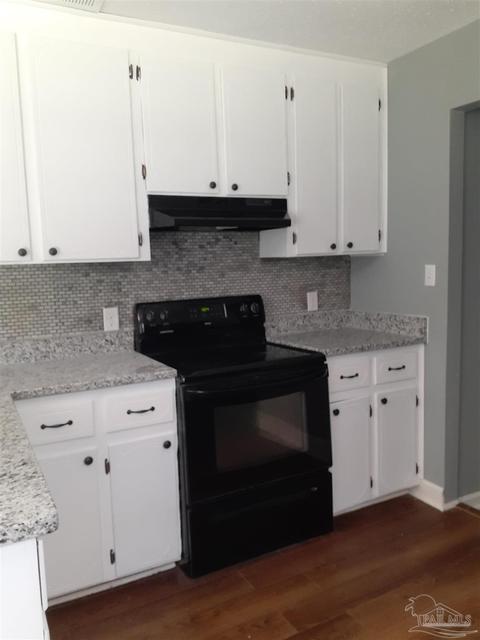 207 Forrest Pkwy, Crestview, FL 32539 photo 5