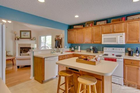 4826 Broadleaf Dr, Pace, FL 32571 photo 4