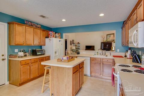 4826 Broadleaf Dr, Pace, FL 32571 photo 6