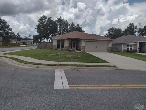 5685 Peach Dr, Pace, FL 32571 photo 2