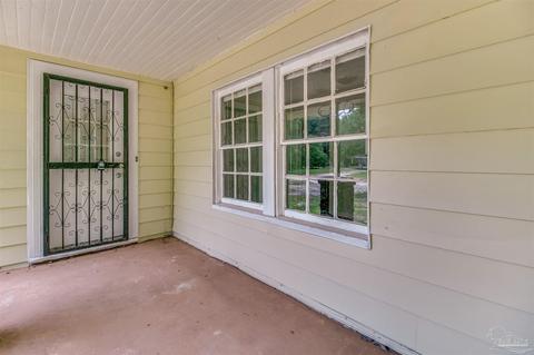 6574 Stanley Cir, Milton, FL 32570 photo 10