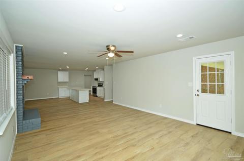 4624 Santa Rosa Dr, Pace, FL 32571 photo 10