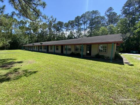 3221 Montecito Blvd, Milton, FL 32583 photo 1