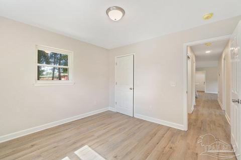 6515 Julia Dr, Milton, FL 32570 photo 13