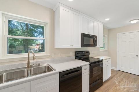 6515 Julia Dr, Milton, FL 32570 photo 6