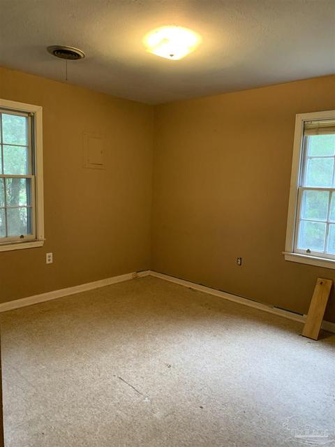 6467 Walnut St, Milton, FL 32570 photo 7