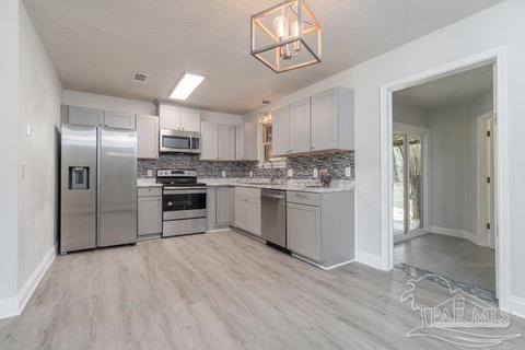 4841 Andrea Ln, Pace, FL 32571 photo 8