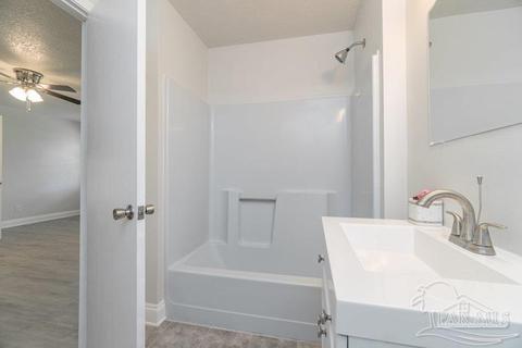 4841 Andrea Ln, Pace, FL 32571 photo 23