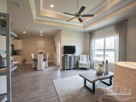 5776 Danbury Blvd, Pace, FL 32571 photo 9