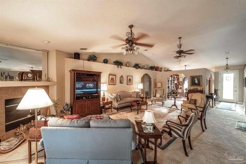 4239 Chittingham Dr, Pace, FL 32571 photo 9