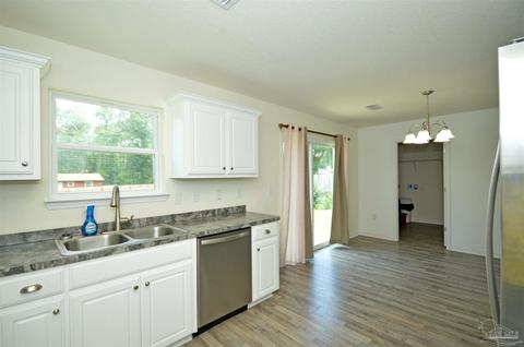 6709 Joy St, Milton, FL 32583 photo 12
