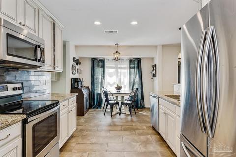3335 Eagle St, Cantonment, FL 32533 photo 7