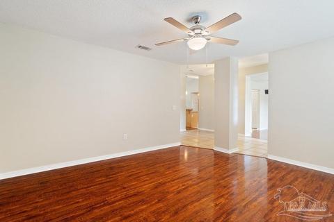 4646 Thousand Oaks Blvd, Pace, FL 32571 photo 6