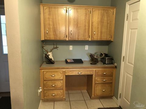 7184 Wallace Dr, Pace, FL 32571 photo 5