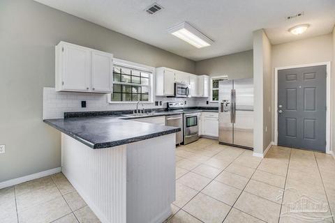 1303 Jasper St, Cantonment, FL 32533 photo 8