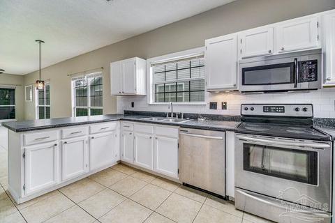 1303 Jasper St, Cantonment, FL 32533 photo 3