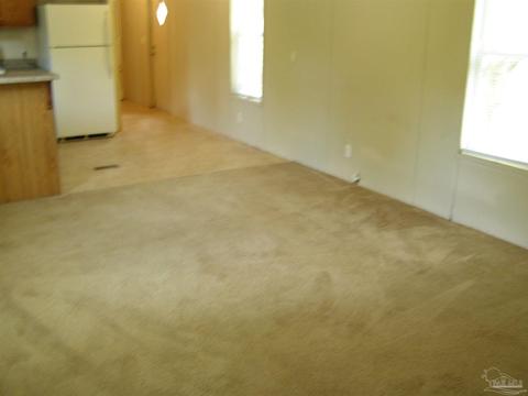 6204 Fox Run St, Milton, FL 32583 photo 2