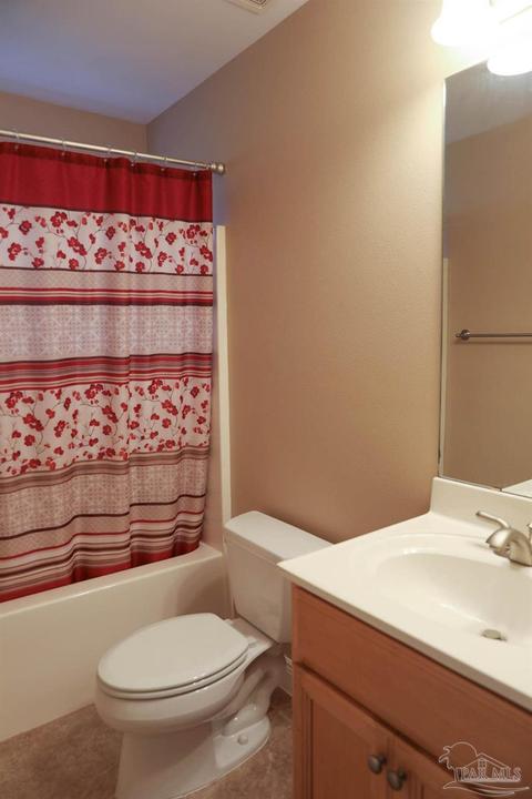 5362 Southlake Dr, Pace, FL 32571 photo 22