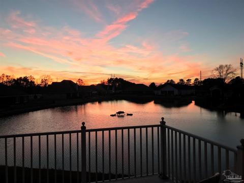 5362 Southlake Dr, Pace, FL 32571 photo 2