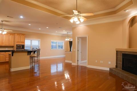 5362 Southlake Dr, Pace, FL 32571 photo 6