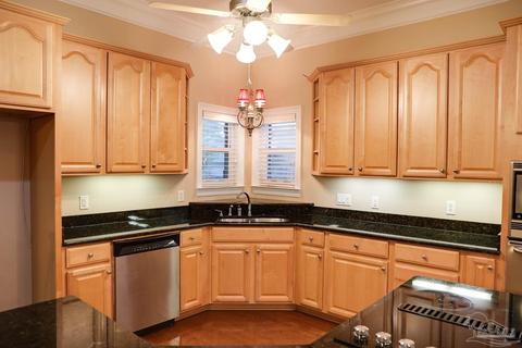 5362 Southlake Dr, Pace, FL 32571 photo 9
