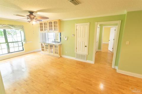 4613 Riley Rd, Milton, FL 32583 photo 12