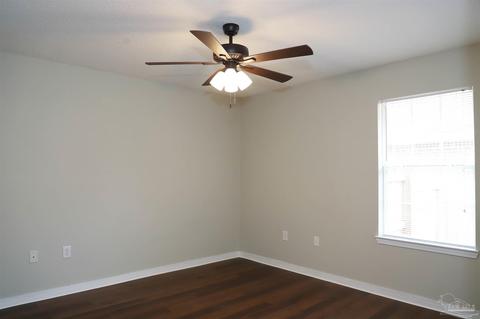 4892 Jaimee Leigh Dr, Milton, FL 32570 photo 9