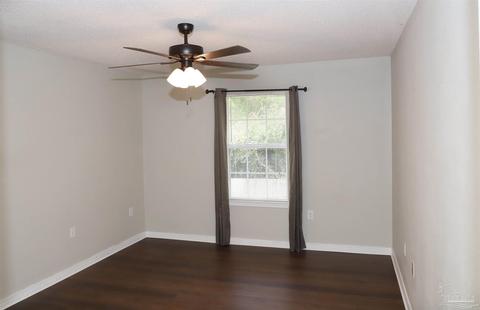 4892 Jaimee Leigh Dr, Milton, FL 32570 photo 11