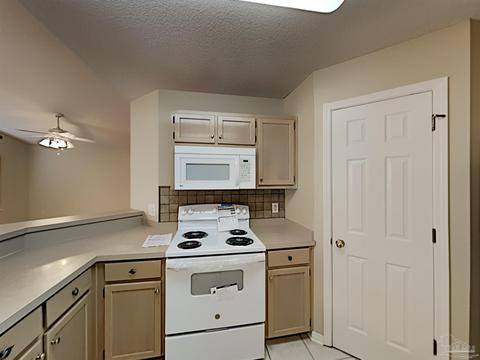3348 Village Green Dr, Pace, FL 32571 photo 5