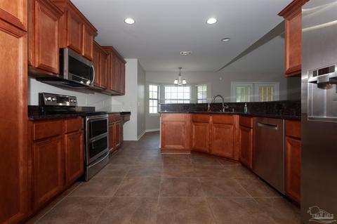 4755 Pierce Ln, Pace, FL 32571 photo 7