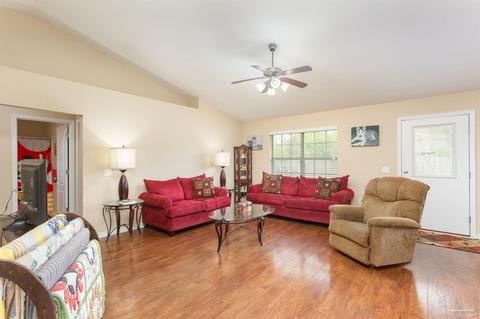 5686 Tucker Cir, Pace, FL 32571 photo 8