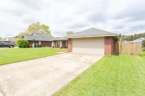 5686 Tucker Cir, Pace, FL 32571 photo 2