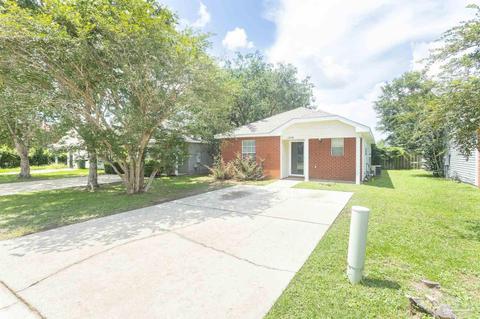 1370 Jasper St, Cantonment, FL 32533 photo 2
